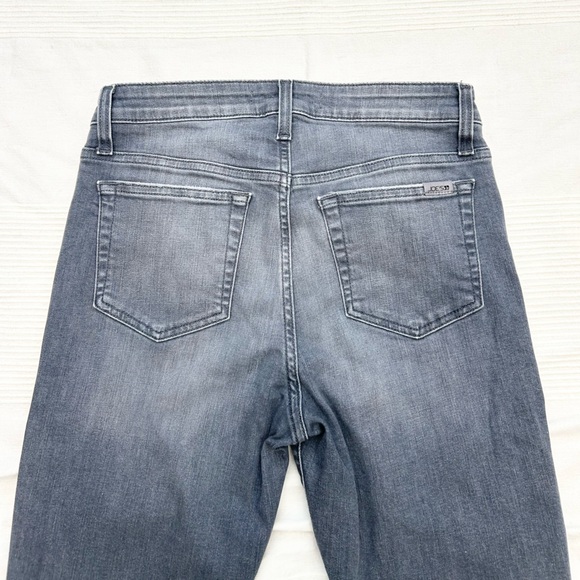 Joe's Jeans Flawless High Rise Curvy Skinny Ankle Jeans - Picture 11 of 12